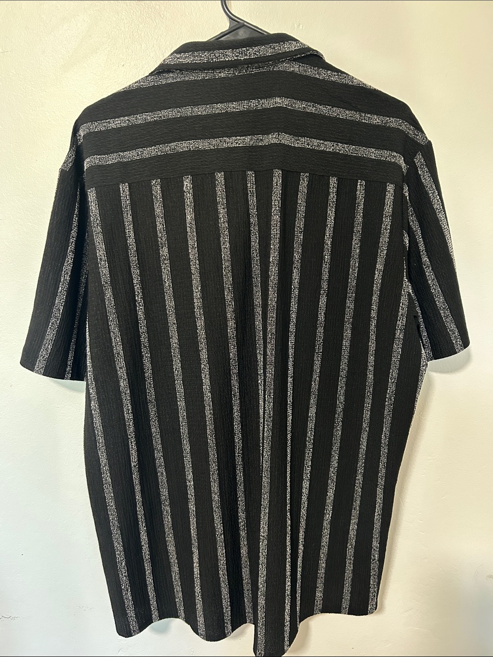 Black Short-Sleeve Button-Down Shirt with Silver Stripes - Picture 5 of 5